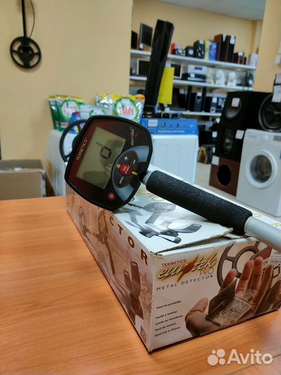 Металлоискатель Teknetics Eurotek Pro цн