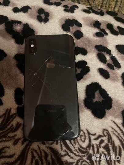 iPhone X, 64 ГБ