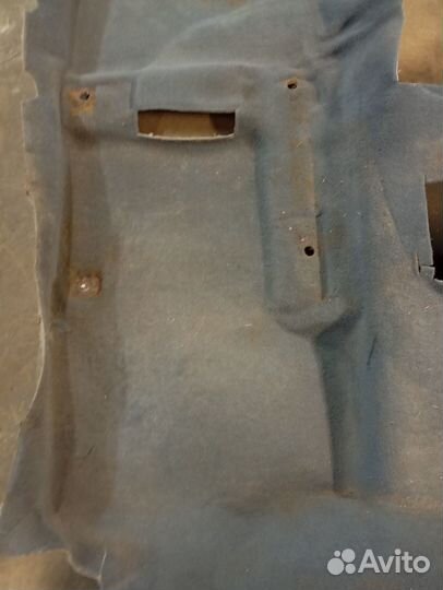 Ковролин пола Chevrolet Niva