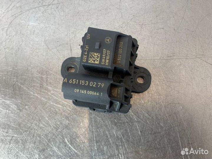 Реле свечей накала Mercedes C-Class W204 OM651 2.2