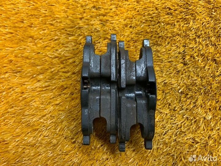 Колодки тормозные задние Bmw X3 F25 N47D20C 2012