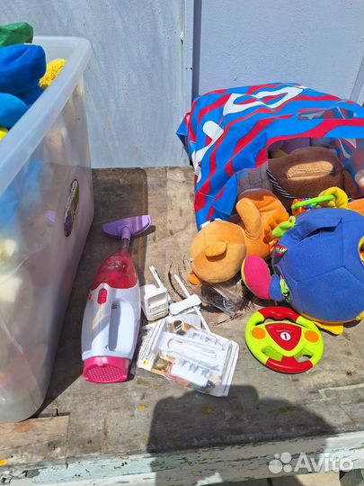 Детские игрушки