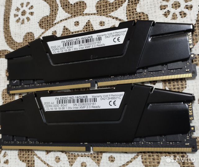 Оперативная память G. skill ripjaws V DDR4 8GBх2