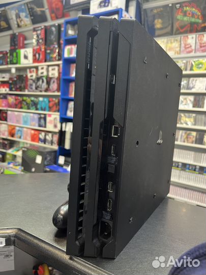 Sony playstation 4 pro 2tb sshd 2 геймпада + игры
