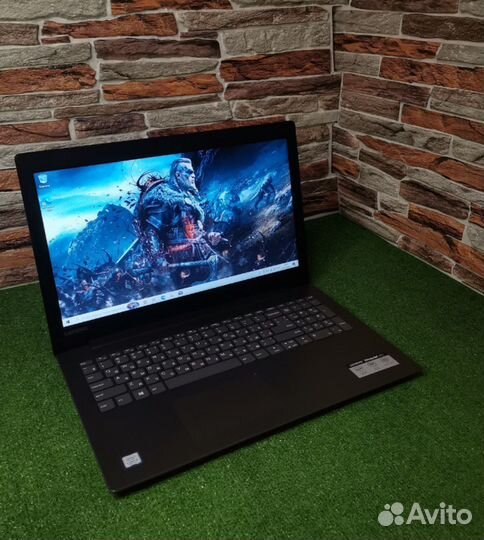 Мощный ноутбук Lenovo i3 7го/Видеоката 2гб/8 озу