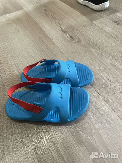 Сланцы детские 20 размер
