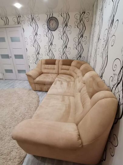 2-к. квартира, 49 м², 1/3 эт.