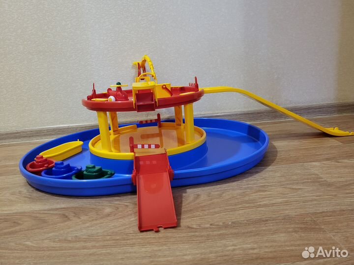 Детские игрушки