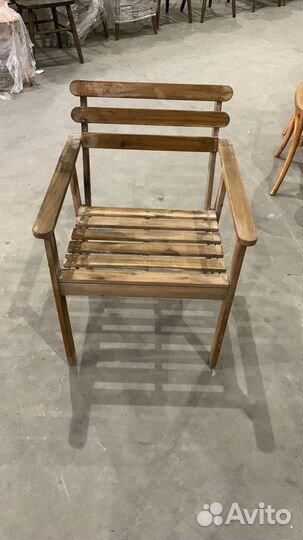 Кресло IKEA деревянное