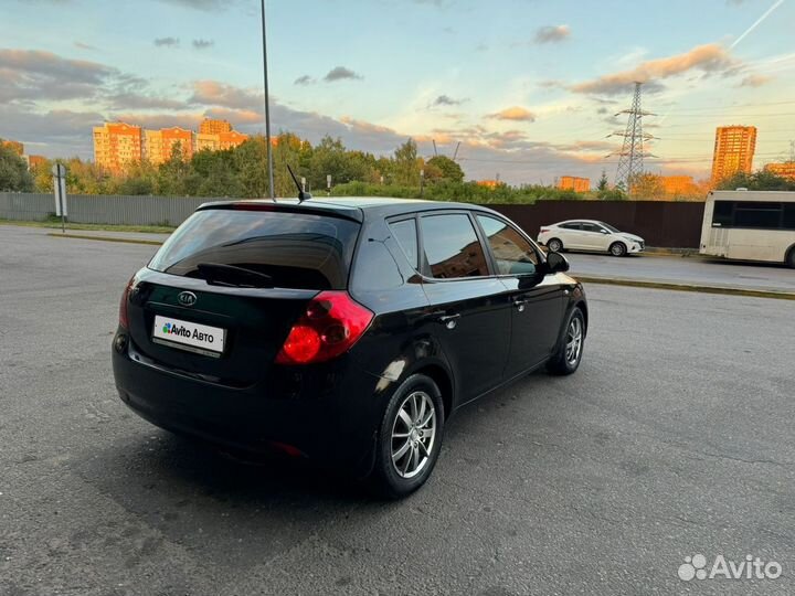 Kia Ceed 1.6 AT, 2009, 129 856 км