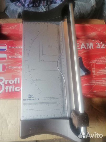 Резак для бумаги роликовый Rollstream 320