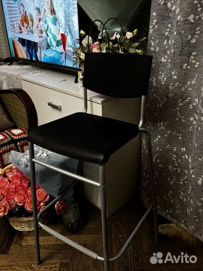 Барный стул