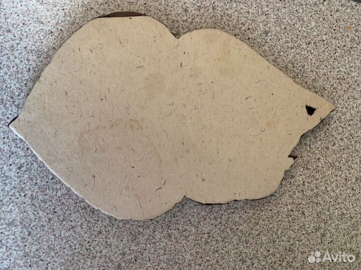 Настенное панно из красного дерева