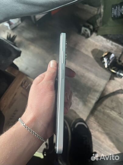 Infinix Hot 30 Play, 8/128 ГБ