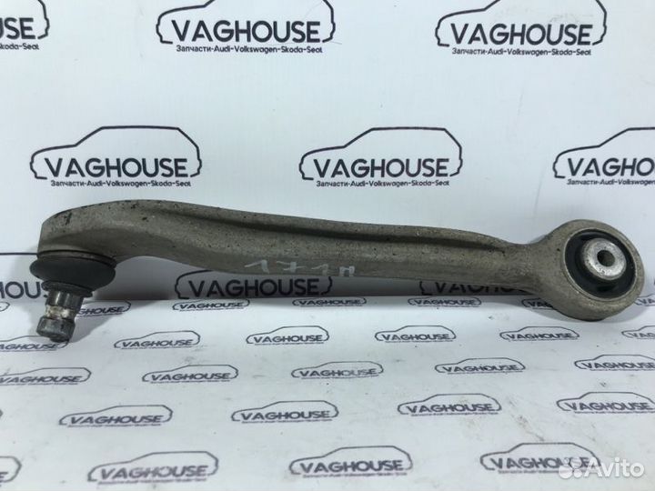 Рычаг подвески правый Audi A6 C6 3.2 BYU 2007