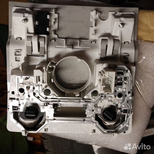 Плафон освещения Шкода Йети