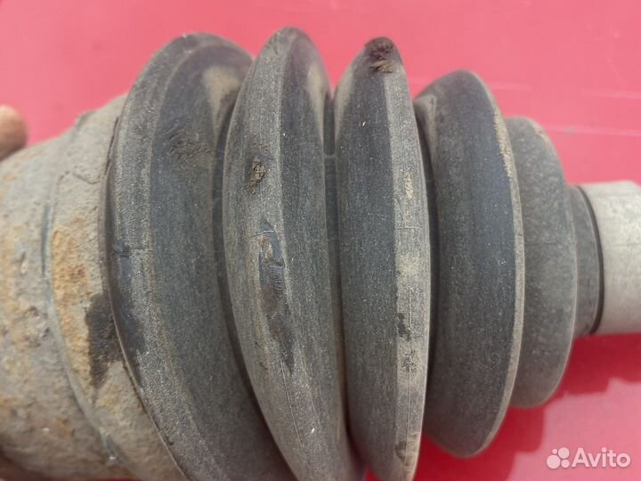 Mitsubishi colt привод передний правый