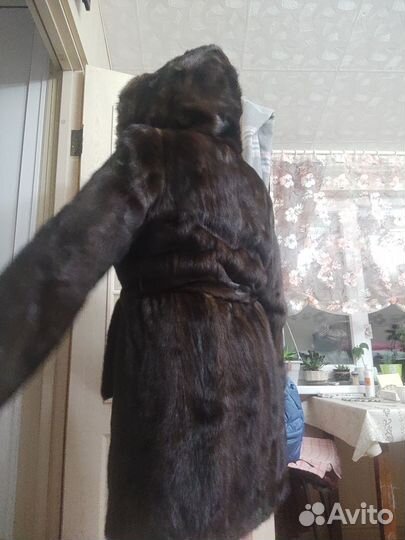 Шуба норковая орех 48 50