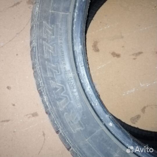 Roadcruza RW777 235/45 R17 97V