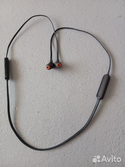 Bluetooth гарнитура JBL