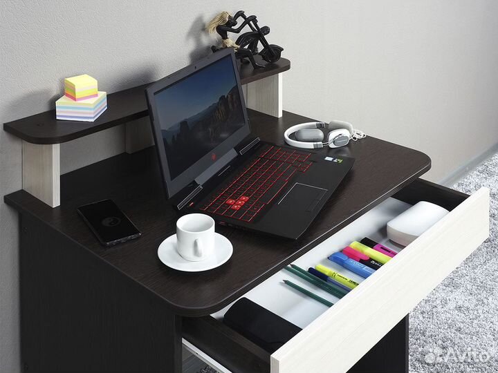 Стол компьютерный на Химической 2/4