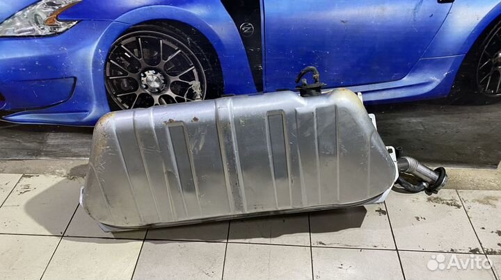 Бак топливный Mercedes W210