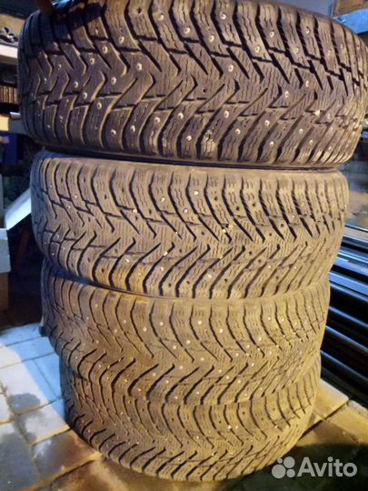 Nokian Tyres Hakkapeliitta 8 205/60 R16