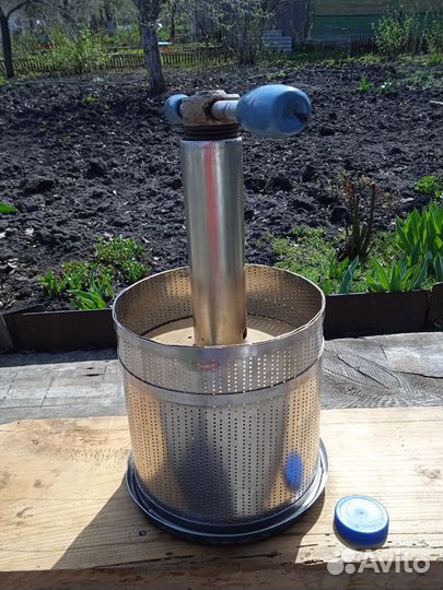 Пресс для отжима сока, сыра