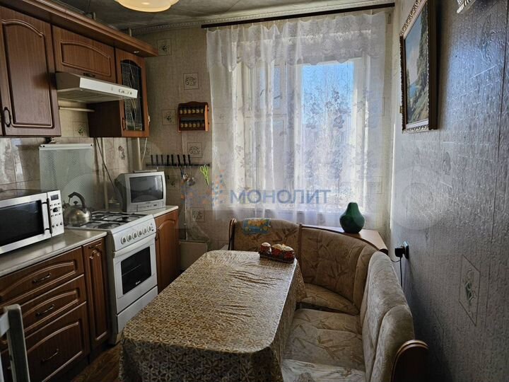 2-к. квартира, 47 м², 6/9 эт.