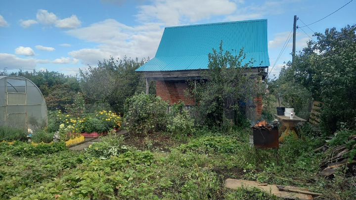 Дача 16 м² на участке 4 сот.