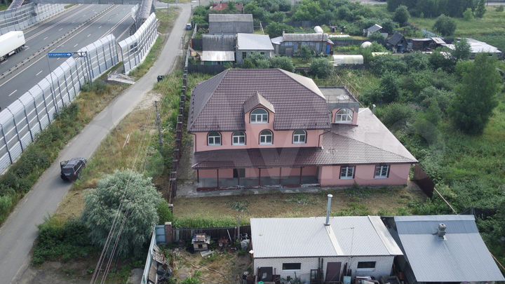 Свободного назначения, 575 м²