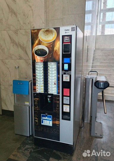 Установка вендинг автоматов кофейных и снековых