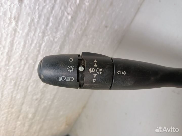 Peugeot Partner - Подрулевой переключатель в сборе