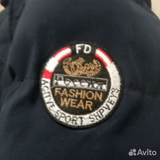 Мужская зимняя куртка с капюшоном