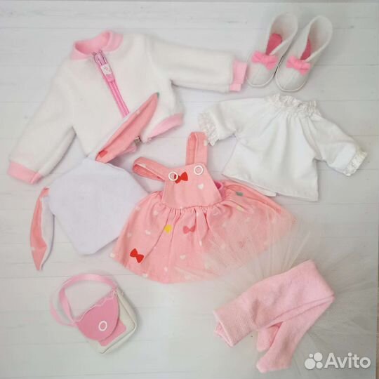 Набор одежды для кукол Паола Рейна Paola Reina