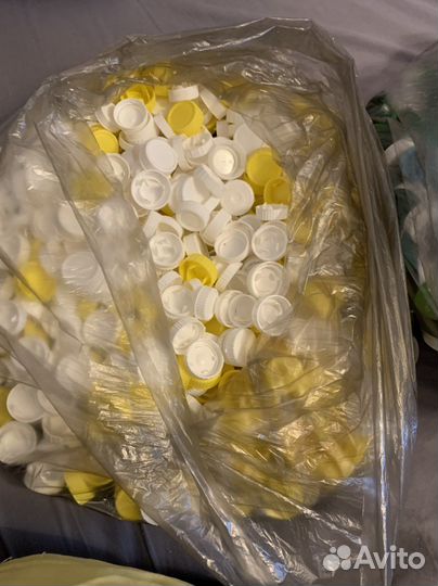 Пластиковые крышки