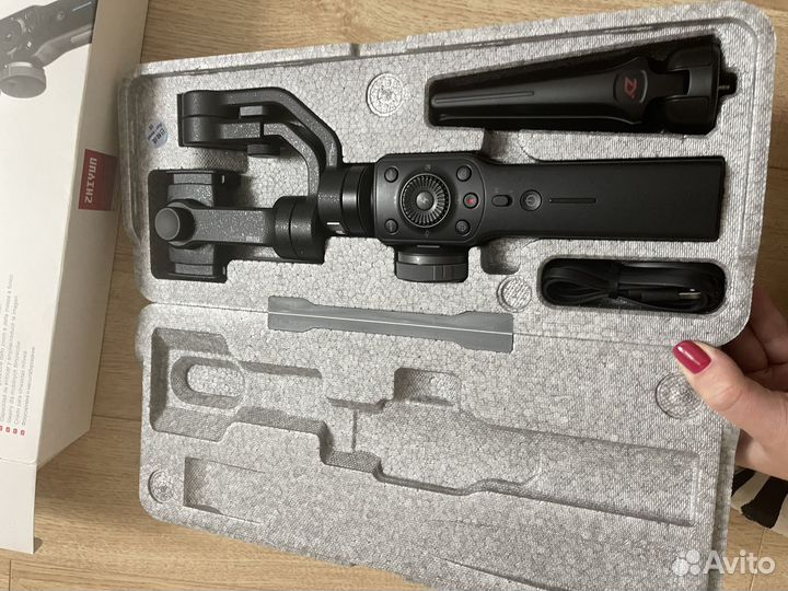 Стабилизатор zhiyun Smooth4