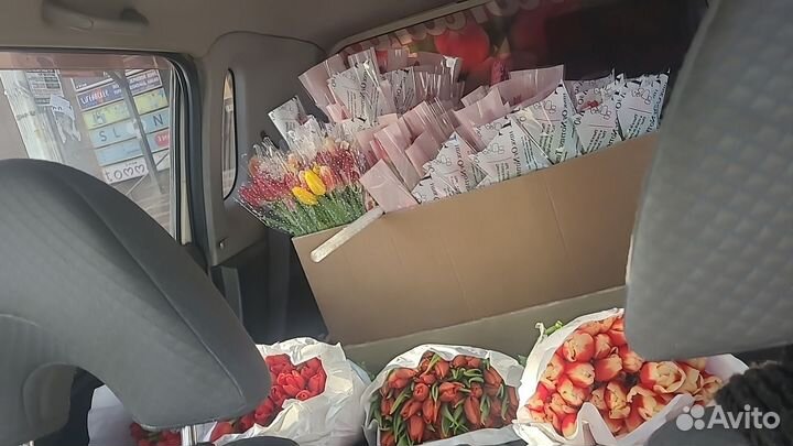 Тюльпаны к 8 марта