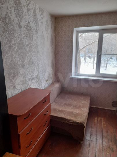 Комната 11 м² в 3-к., 1/5 эт.