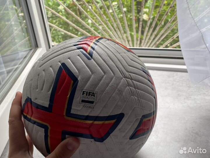 Футбольный мяч размер 5 nike