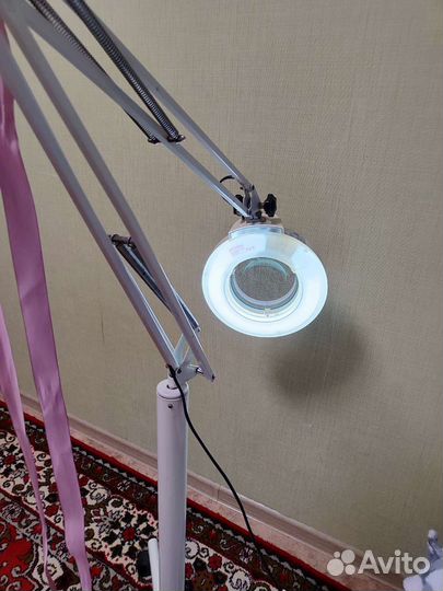 Лампа лупа напольная