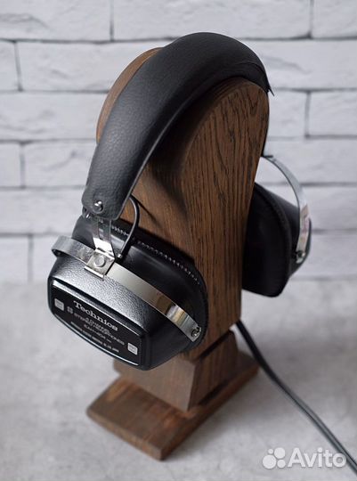 Квадрофонические наушники Technics EAH-404