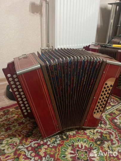 Гармонь тульская