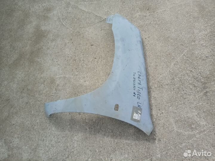 Крыло переднее левое chery tiggo (t11)