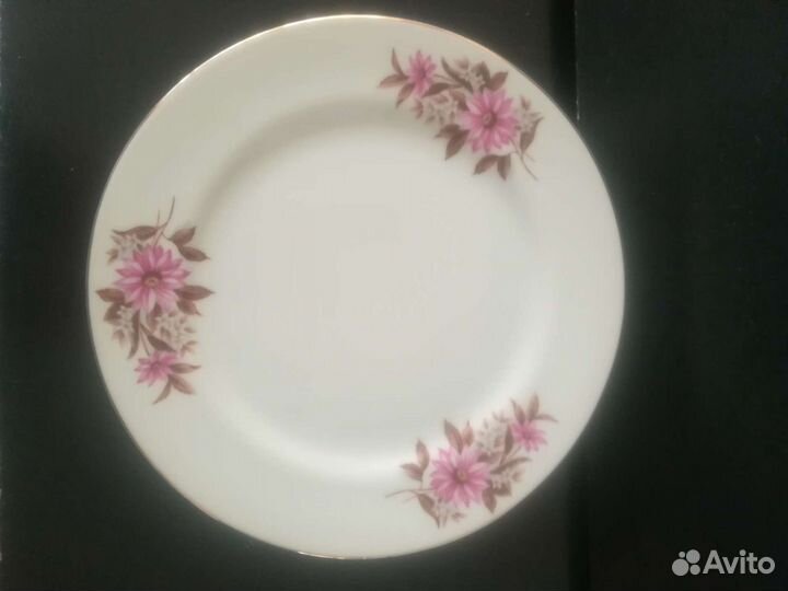 Тарелки. Фарфор Японии. 12шт