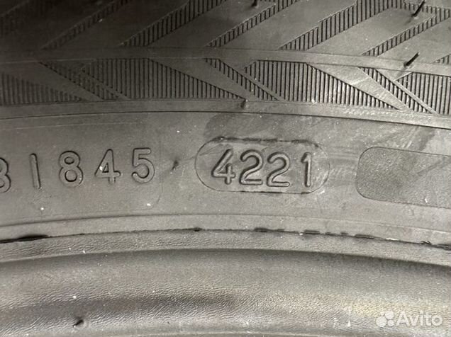 Nokian Tyres Hakkapeliitta 10p SUV 235/55 R20