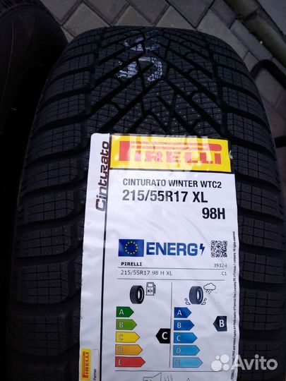Pirelli Cinturato Winter 2 215/55 R17 98H