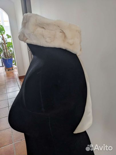 Головные уборы женские зимние