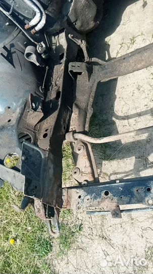 Подрамник Opel Omega B