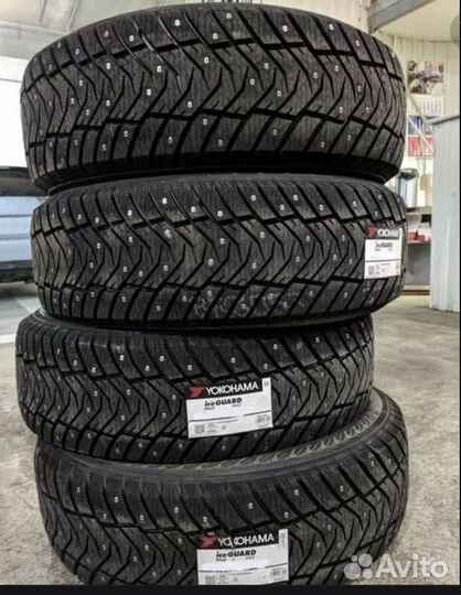 Yokohama IceGuard Stud IG65 235/60 R18 107T